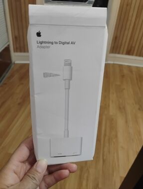 Lightning to Digital AV Adapter - White